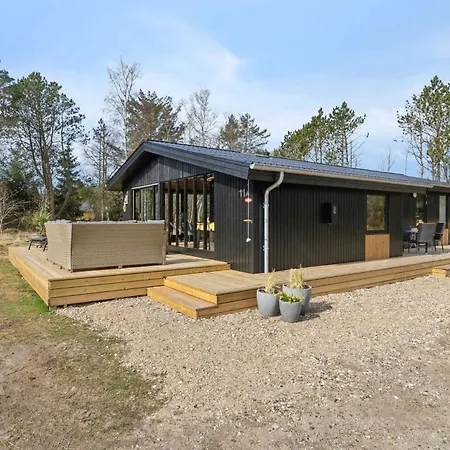 בית נופש Cozy Summer House In North Jutland