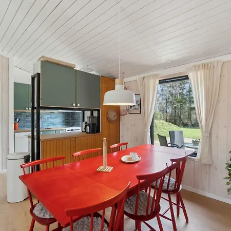 בית נופש Cozy Summer House In North Jutland