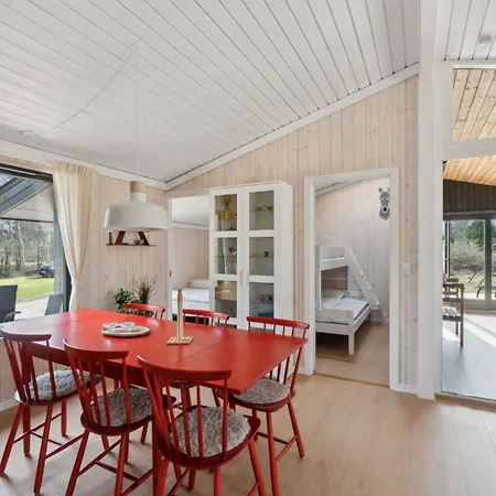 Cozy Summer House In North Jutland בית נופש Jerup